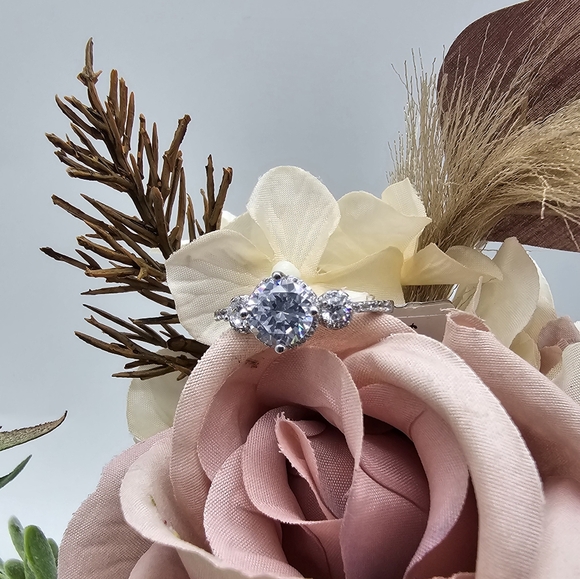 ♥️ ENCANTO RING - Picture 6 of 7